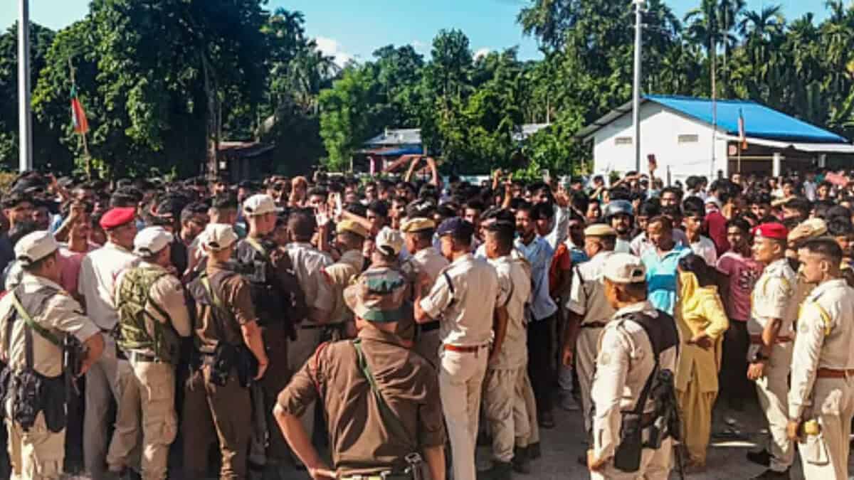 Zubeen death Protesters clash with police, set vehicles on fire outside prison