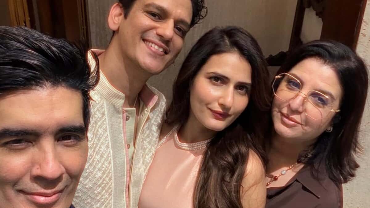Farah Khan and her friends
