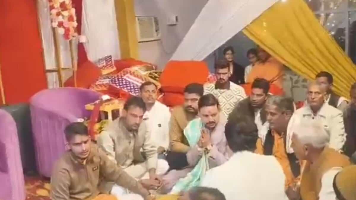 groom won hearts at a wedding here after he refused to accept a dowry of Rs 31 lakh from the family