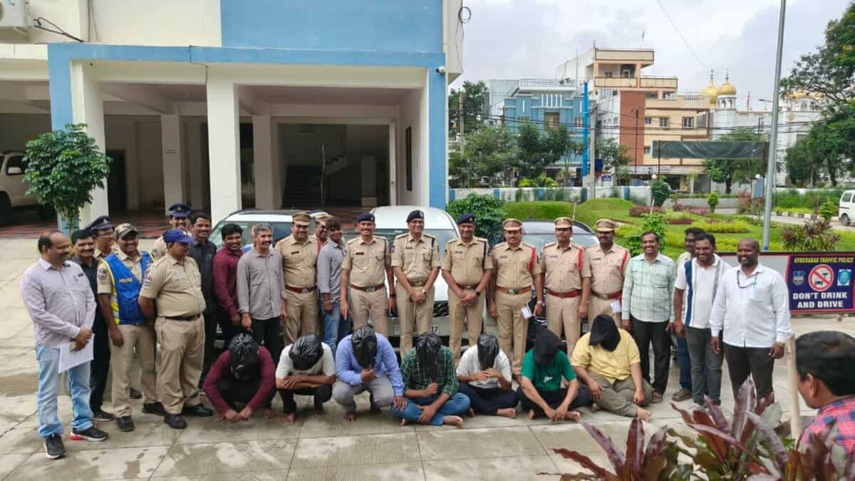 Ten arrested by Amberpet police for abduction