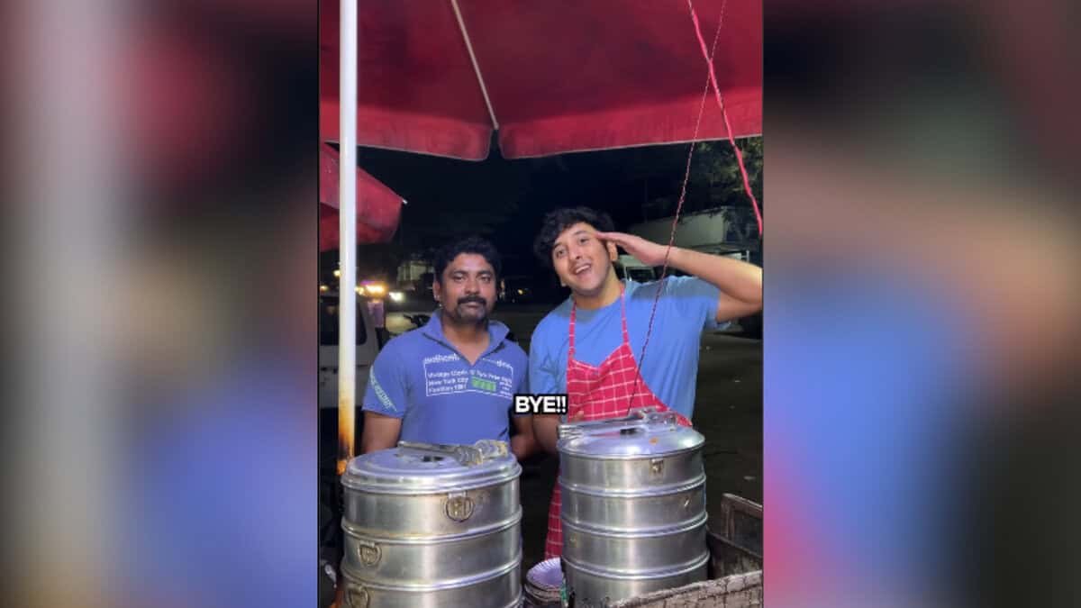 Instagram reel maker works at momo stand to compare with BCom students' earnings