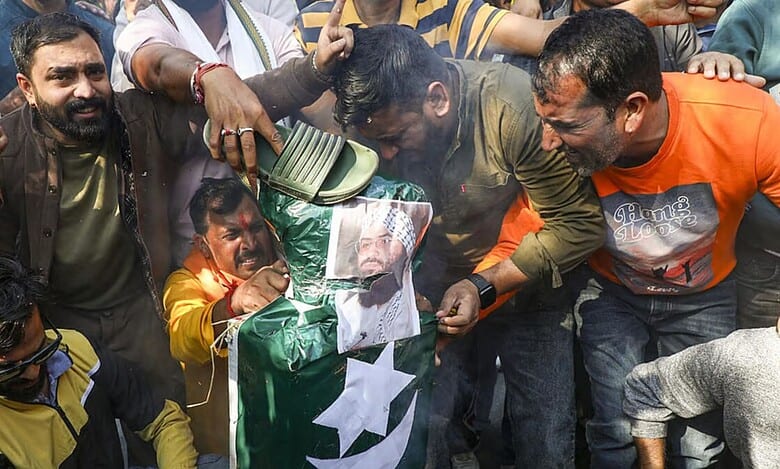 Jammu: Bajrang Dal activists stage a protest against Pakistan following the recent blast near the Red Fort in New Delhi that claimed 13 lives in Jammu, Wednesday, Nov. 12, 2025. (PTI Photo)