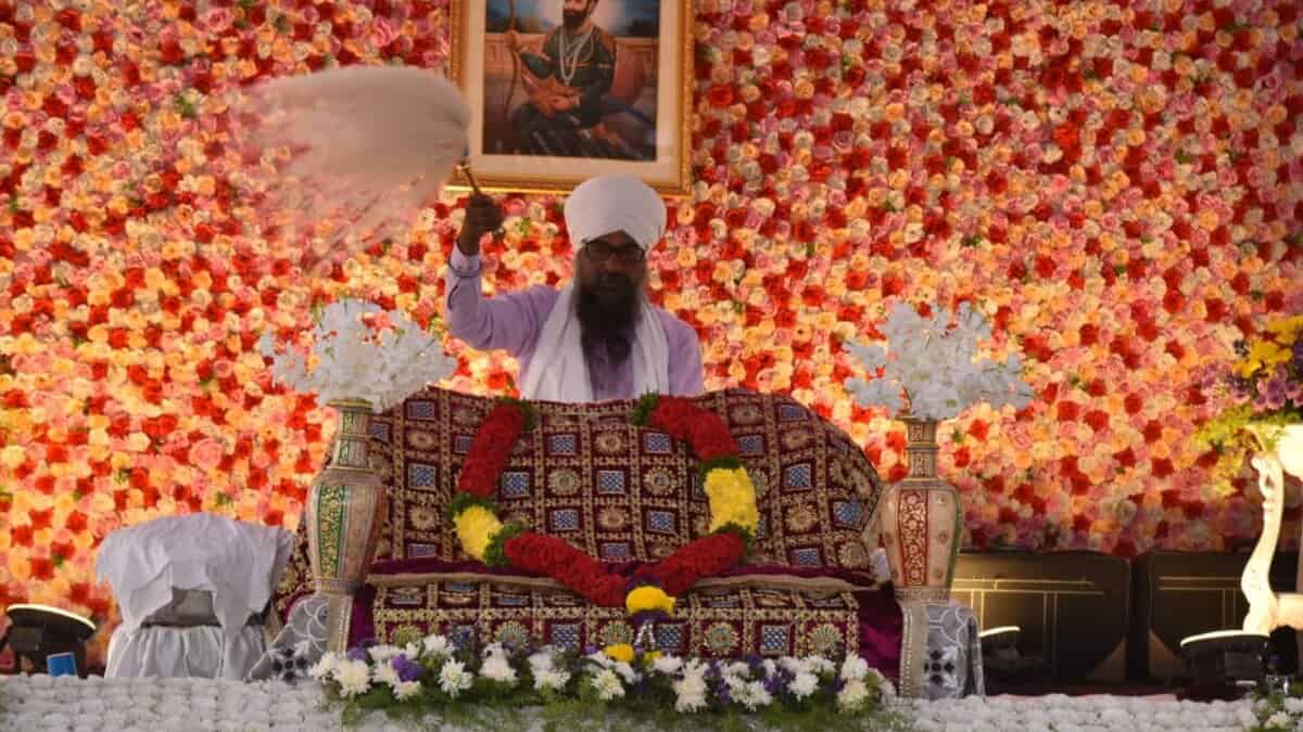 Sri Guru Gobind Singh's 350th Gurta Gaddi celebrated with fervor in Hyderabad