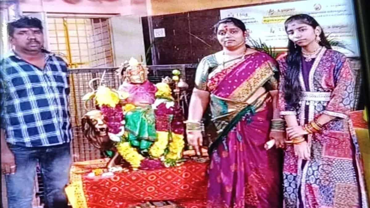 Three of a family found dead in Hyderabad's Amberpet