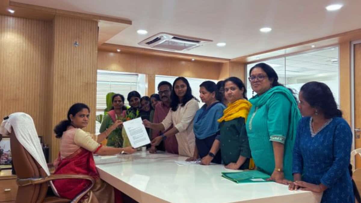 Hyderabad women journalists file complaint with State Women Commission regarding online abuse