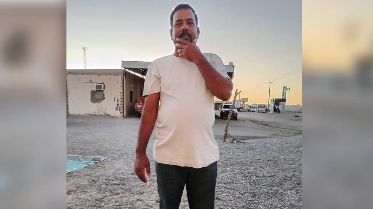 Telangana worker Koyyada Yellaiah at work site in Saudi Arabia before his death.