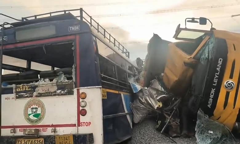 Mirjaguda TGSRTC bus accident