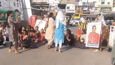 A group of transgender women protesting at the Borabanda bus stop.