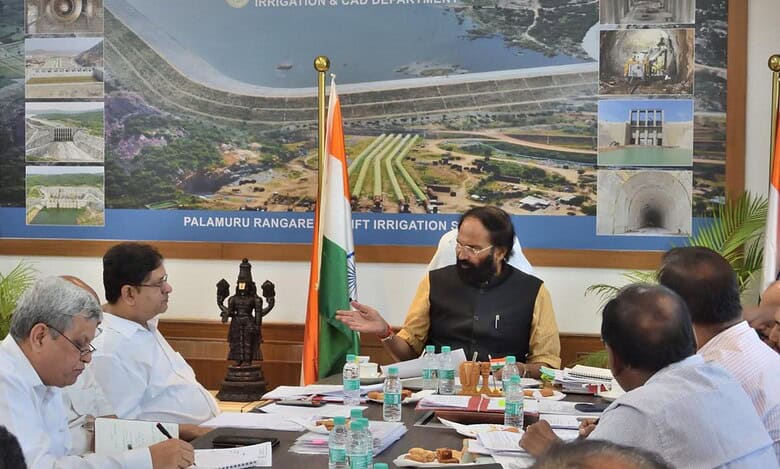 Uttam Kumar Reddy reviews restoration of Kaleshwaram barrages