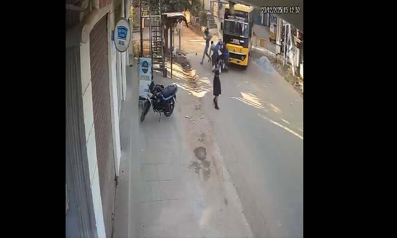 A school bus hits a vehicle in Hyderabad
