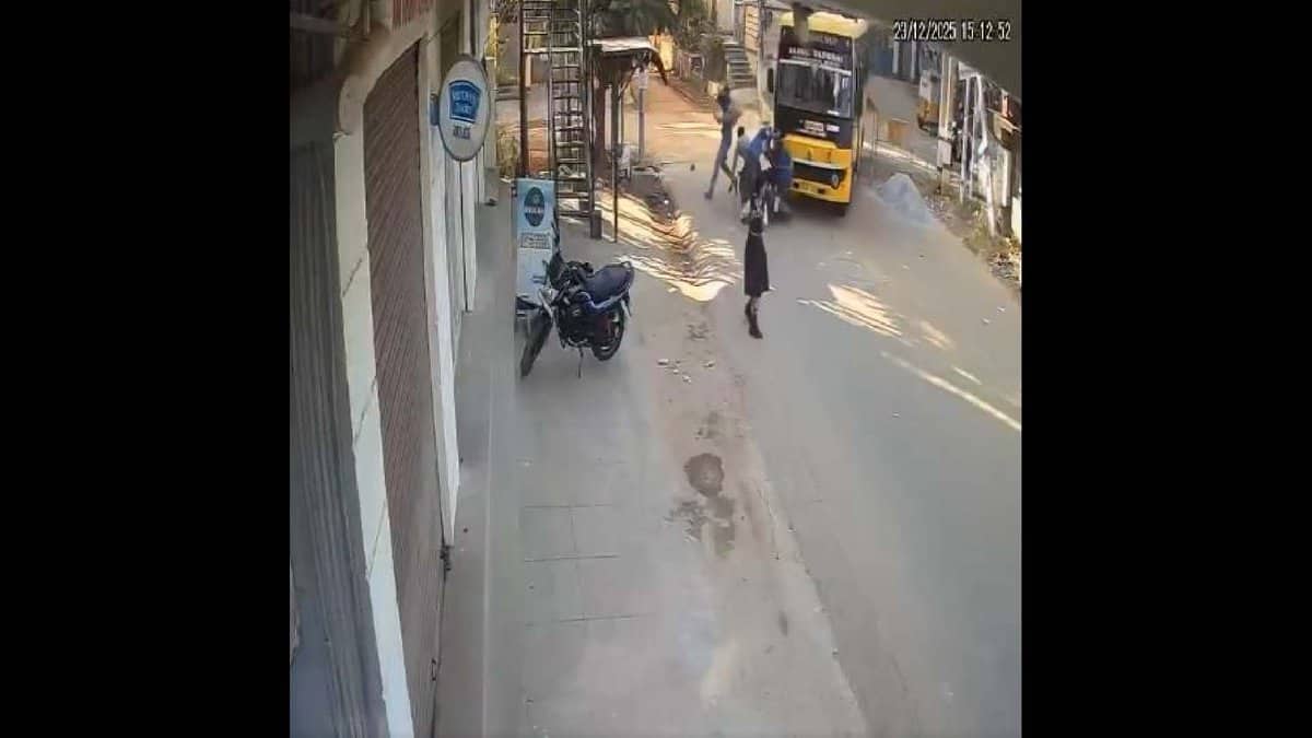 A school bus hits a vehicle in Hyderabad