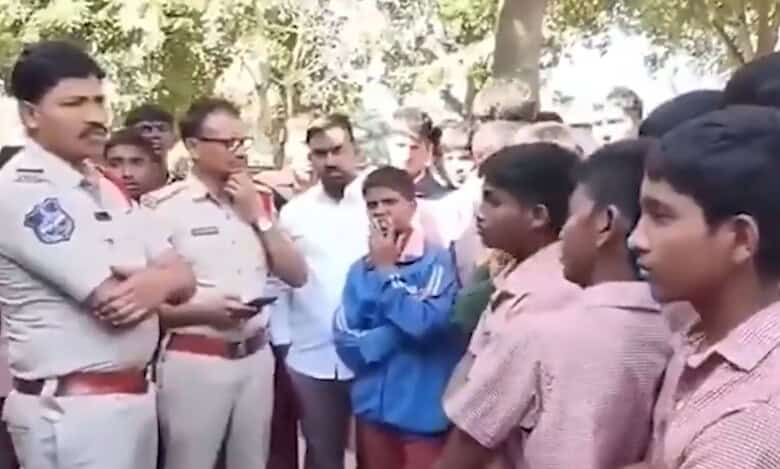 BC gurukul students march to police station over lack of amenities in Medchal