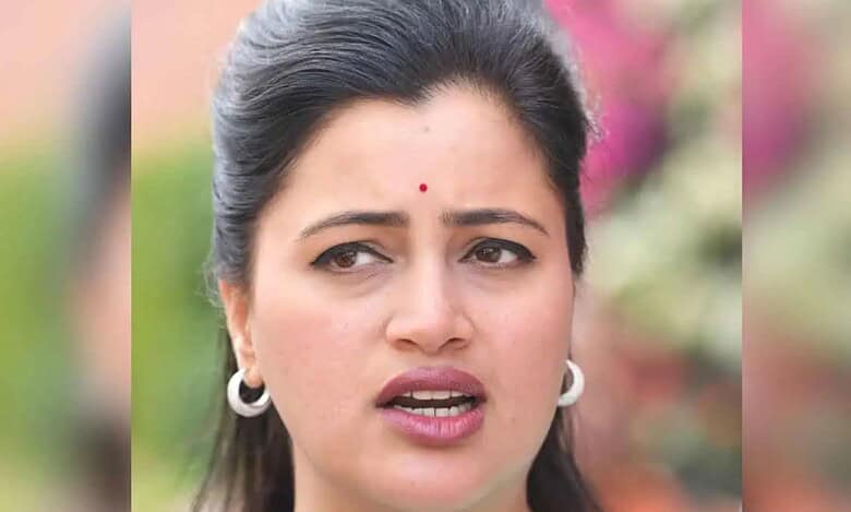 BJP leader Navneet Rana