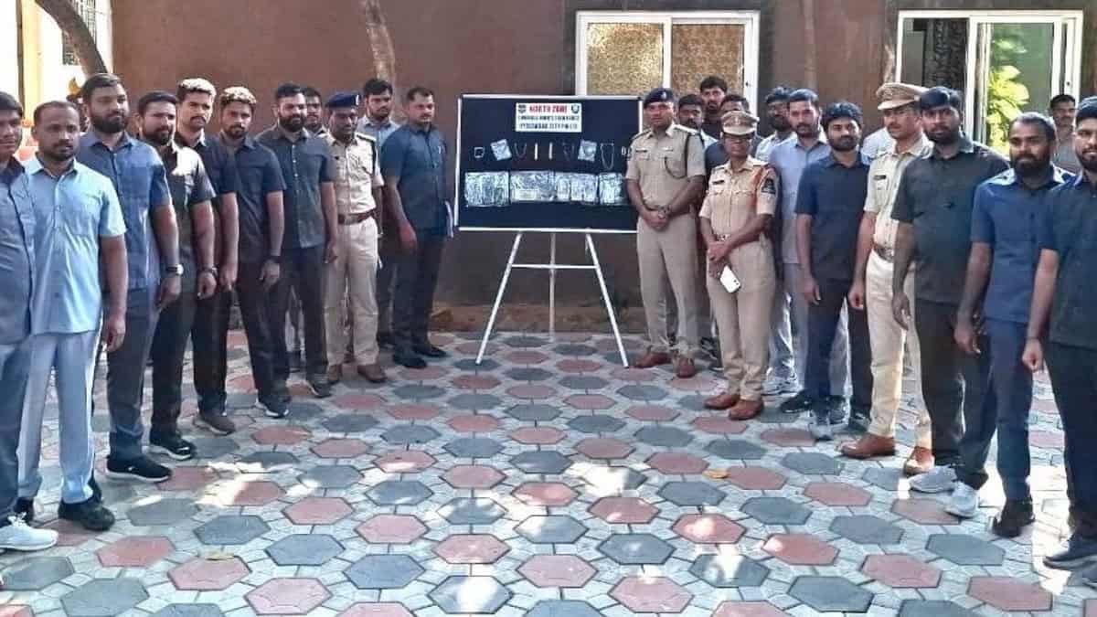 Dacoity Nepali gang busted by Hyderabad task force