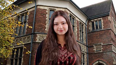 First Palestinian Oxford Union president, Arwa Hanin Elrayess
