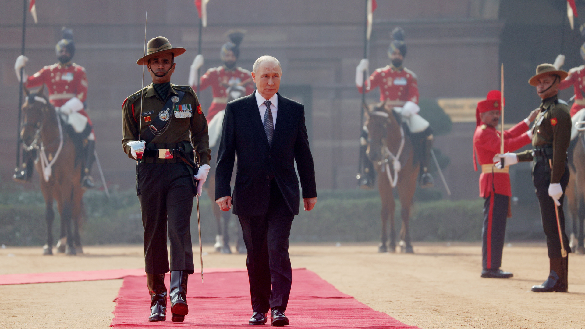 Vladimir Putin at ceremonial reception