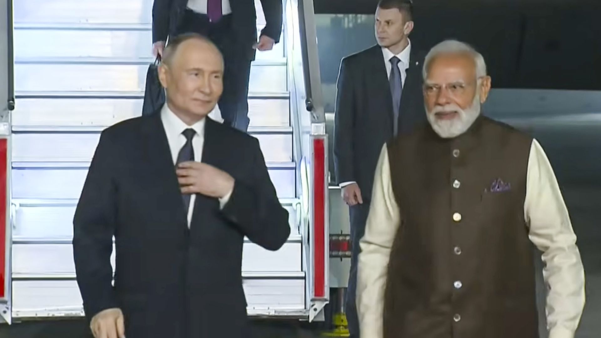 Russian President Vladimir Putin arrives in New Delhi