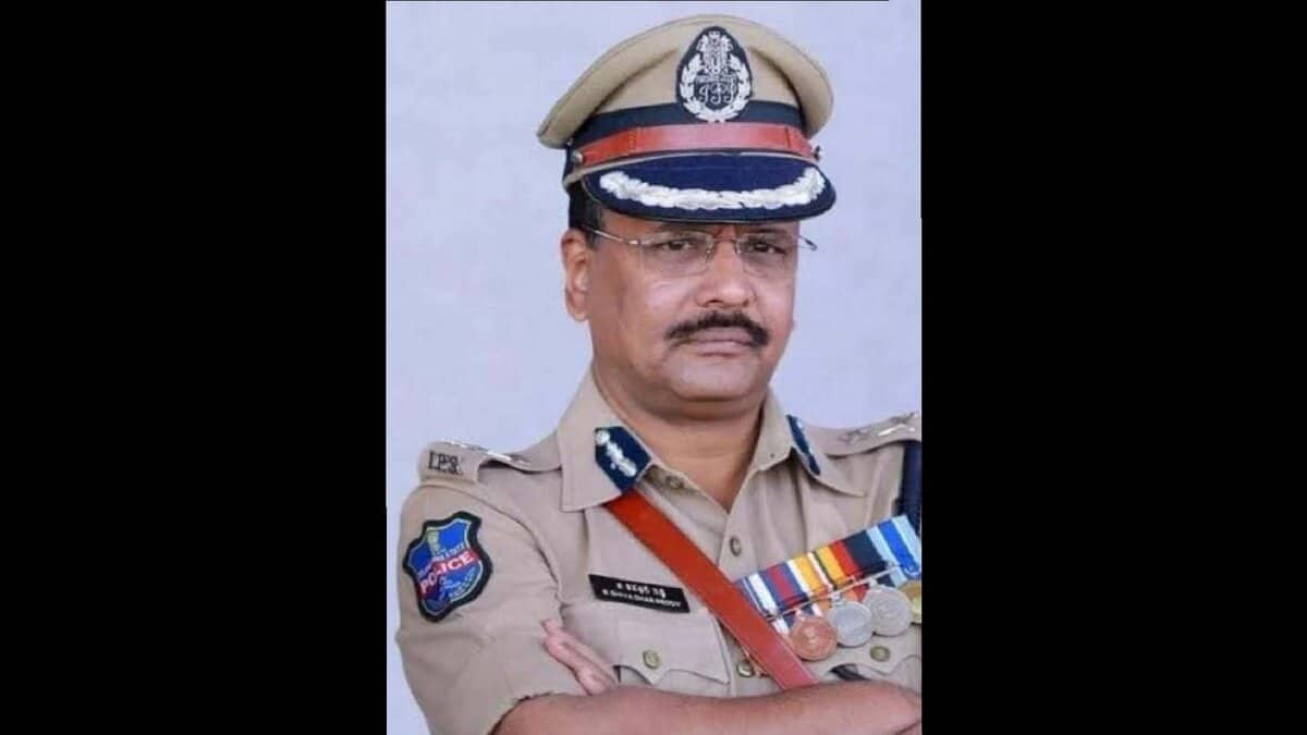 Telangana DGP B Shivadhar Reddy