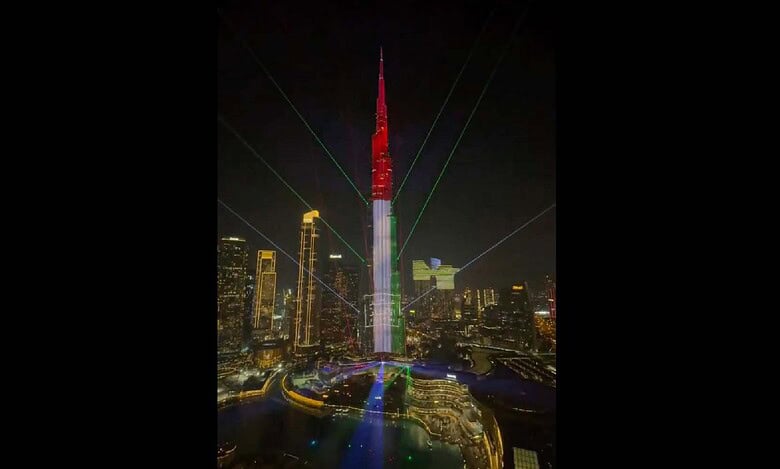 Burj Khalifa lights up for UAE National Day