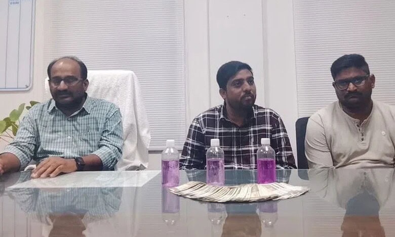 Hanamkonda additional collector A Venkat Reddy and others nabbed by ACB