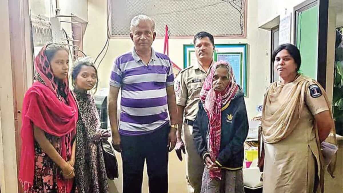 Hyderabad family lives with dead body for three days