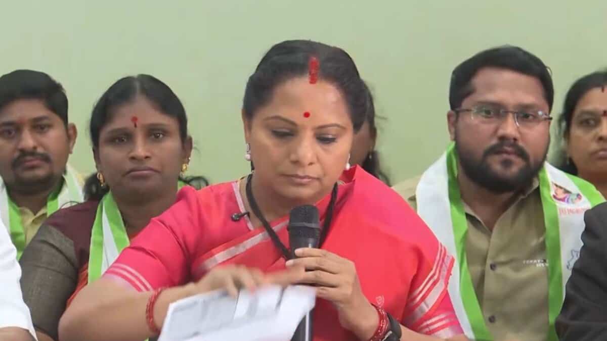 Telangana Jagruthi Samithi president K Kavitha addresses the media