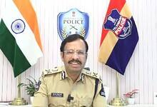 Hyderabad police commissioner VC Sajjanar addresses the public