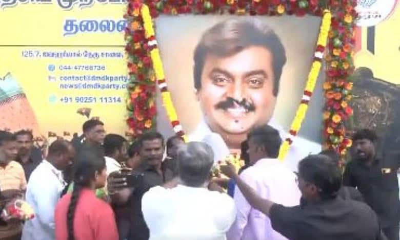 Political leaders pay tribute to ‘Captain’ Vijayakanth