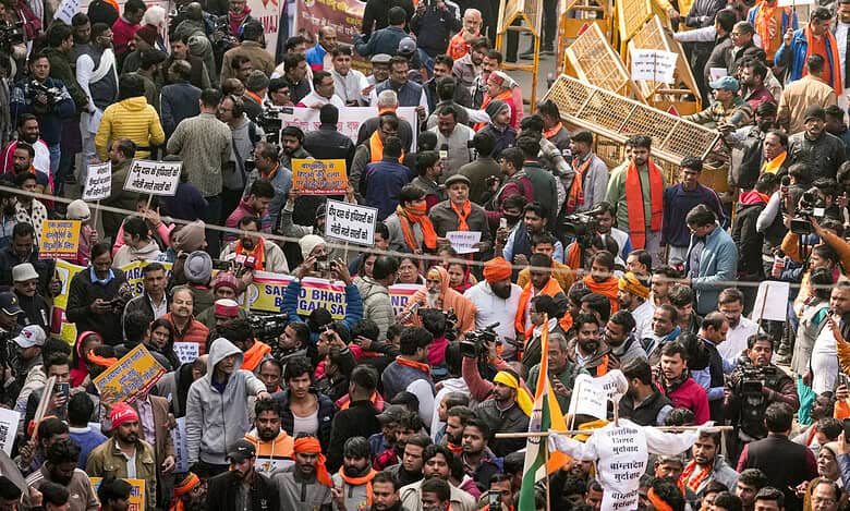 VHP and Bajrang Dal hold protest outside Bangladesh High Commission in Delhi over mob lynching