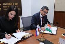 Vivek Chaturvedi, Special Secretary, GoI & Chairman and Tatiana Merkushova, Deputy Head of FCS of Russian Federation