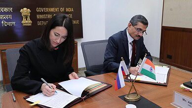 Vivek Chaturvedi, Special Secretary, GoI & Chairman and Tatiana Merkushova, Deputy Head of FCS of Russian Federation