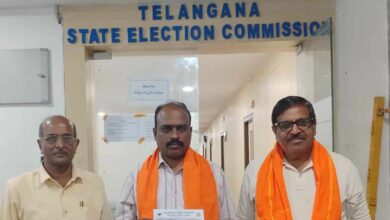 Image of VJP Telangana State Committee members complaining to TGSEC