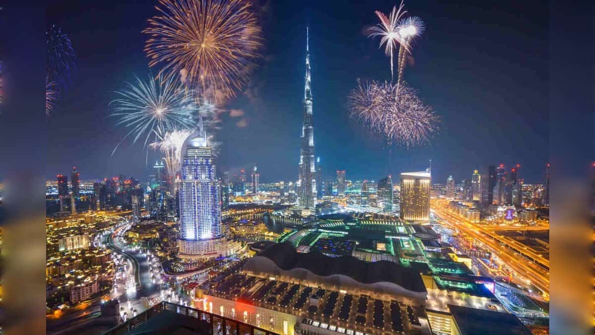 New Year s Eve 2026 In Dubai 48 Fireworks Shows Planned Across 40 