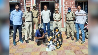 A couple was arrested with ganja in Dhoolpet