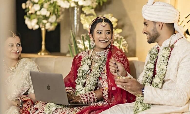 Startup co-founder fixes critical bug 10 mins after wedding