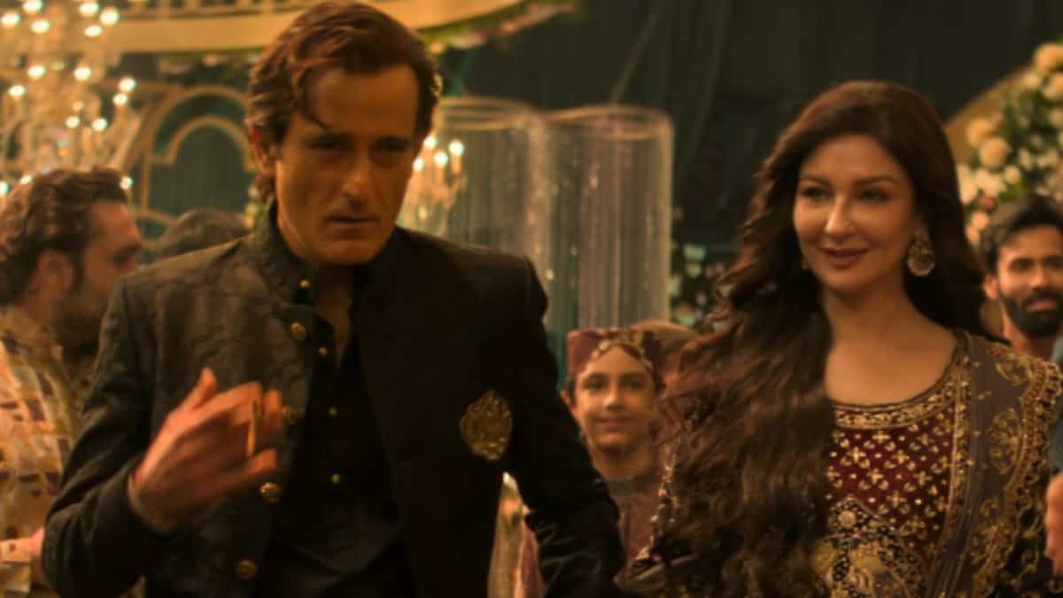 Akshaye Khanna and Saumya Tandon