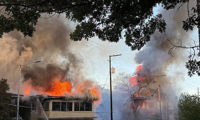 An apartment in the US catches fire
