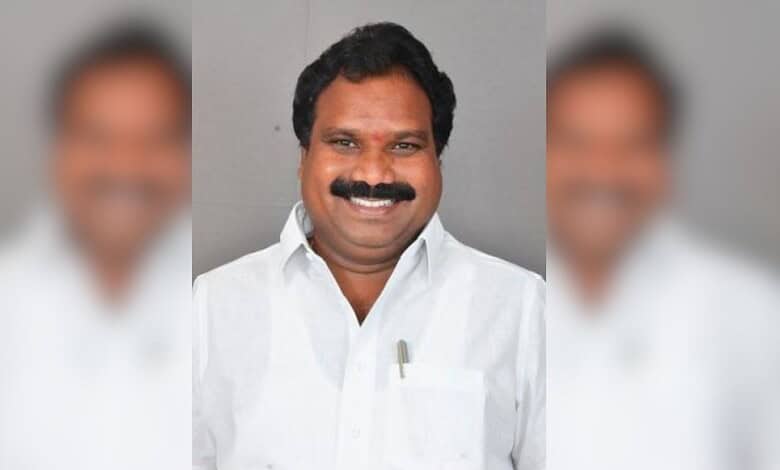 Telangana: BJP ex-MLA Aruri Ramesh quits party, eyes BRS return