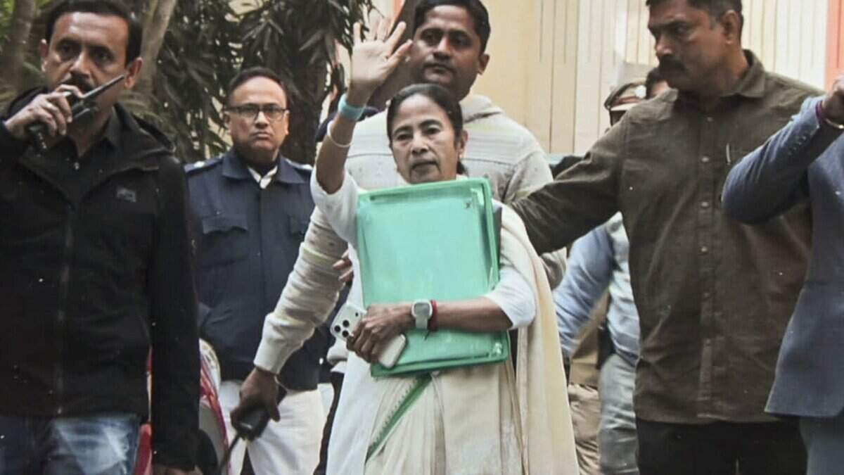 West Bengal Chief Minister Mamata Banerjee outside I-PAC chief Prateek Jain's home in Kolkata.