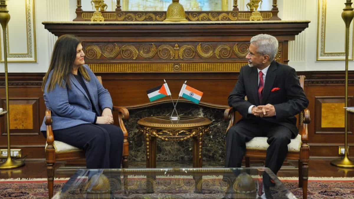 EAM Jaishankar and Palestinian counterpart meet in Delhi
