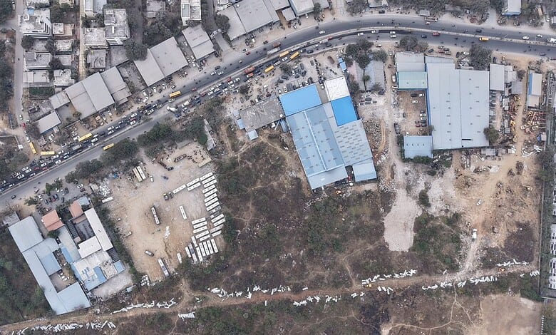 HYDRAA cleared encroachments in Miyapur