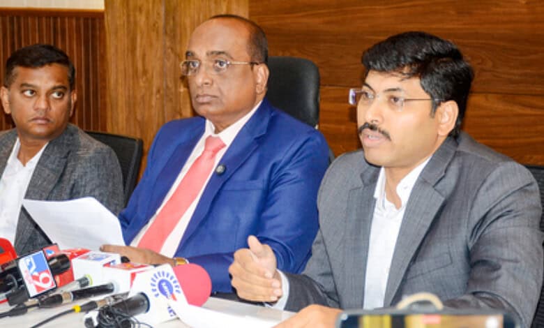Karnataka SEC to use ballot papers for B'luru civic polls; elections after May 25
