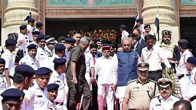 Karnataka governor Gehlot walks out of assembly after two line address, Congress protests