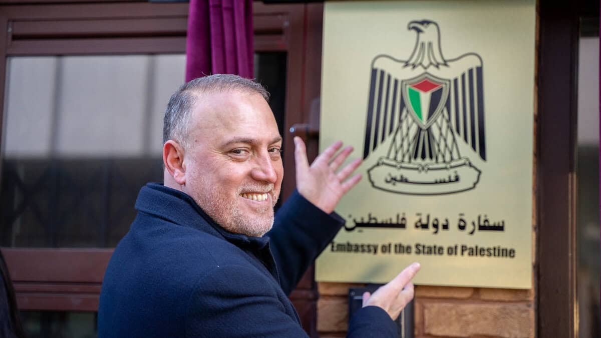 London unveils Palestinian embassy after UK recognised the State of Palestine in September