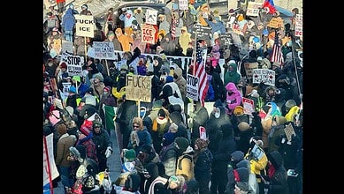 People in Minnesota protest against ICE