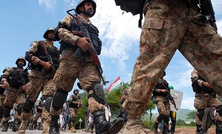 Pakistan security forces