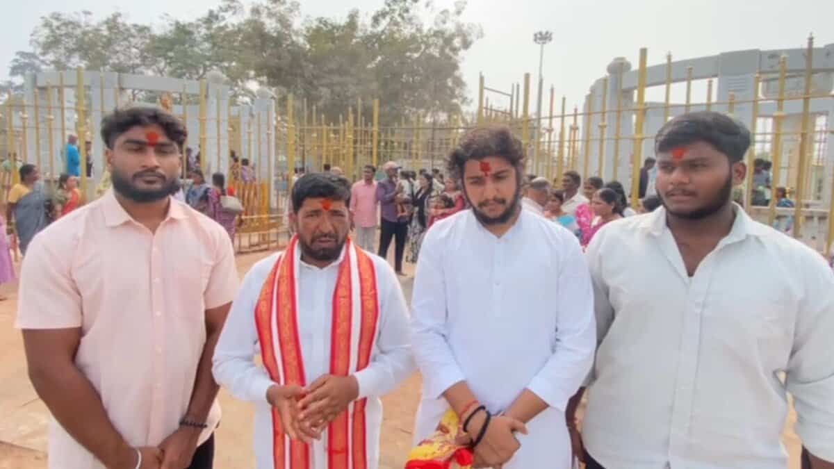 Telangana Bajrang Dal conveyor Shiva Ramulu (second from left)
