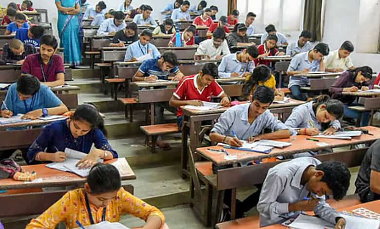Telangana Board of Intermediate to directly send hall tickets to parents via WhatsApp download link