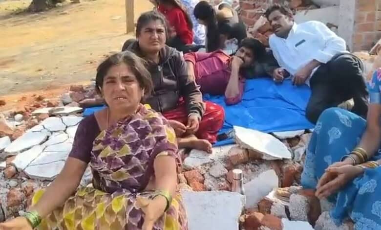 Tribal women narrate ordeal after demolition drive in Moinabad