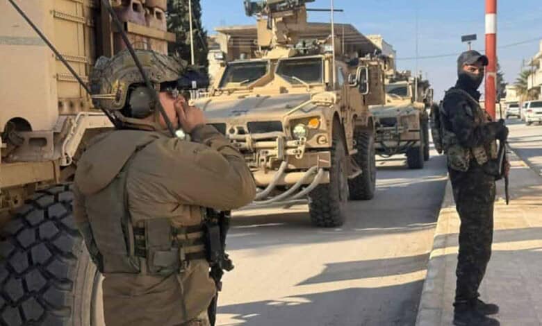 US and SDF personnel in Syria